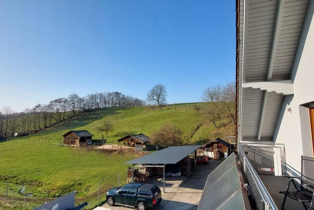 Grosse Tolle 4 Zimmer Ferienwohnung Im Herzen Des Odenwaldes Moerlenbach Экстерьер фото